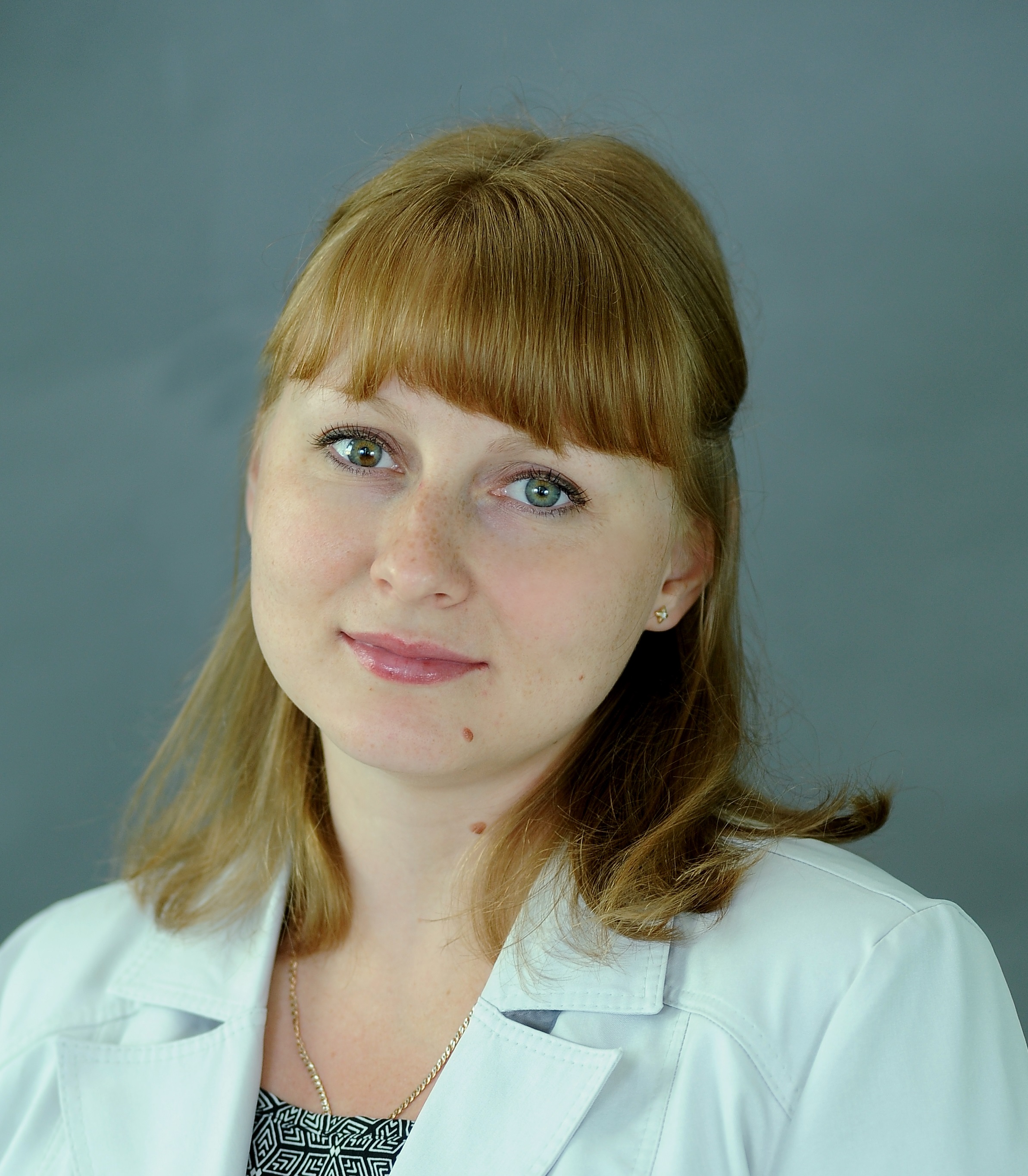 Белякова Оксана Вадимовна.
